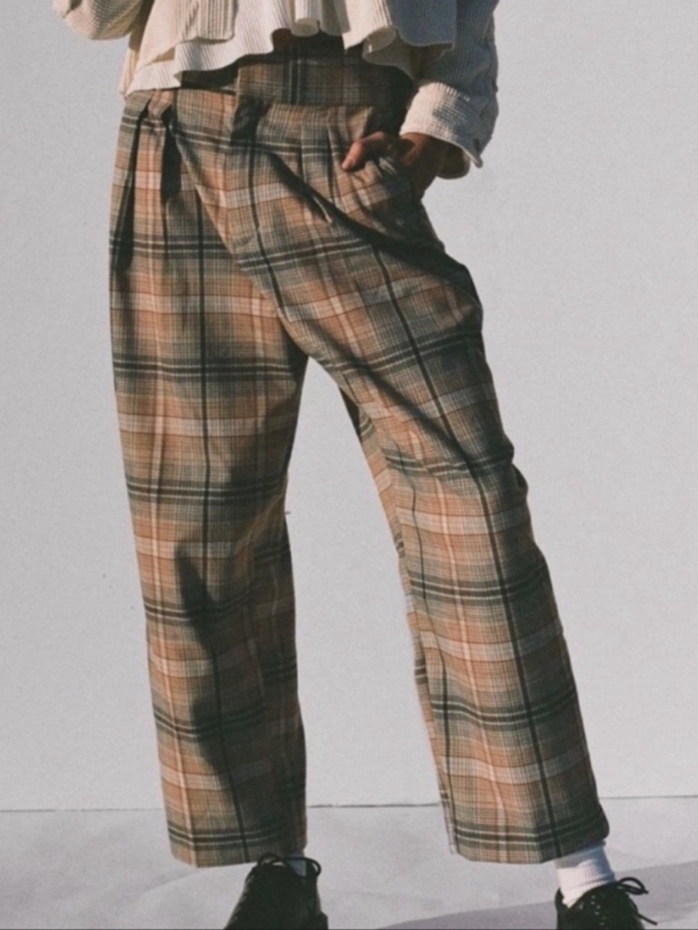 Urban Outfitters Paige Plaid Cropped Trouser Pants